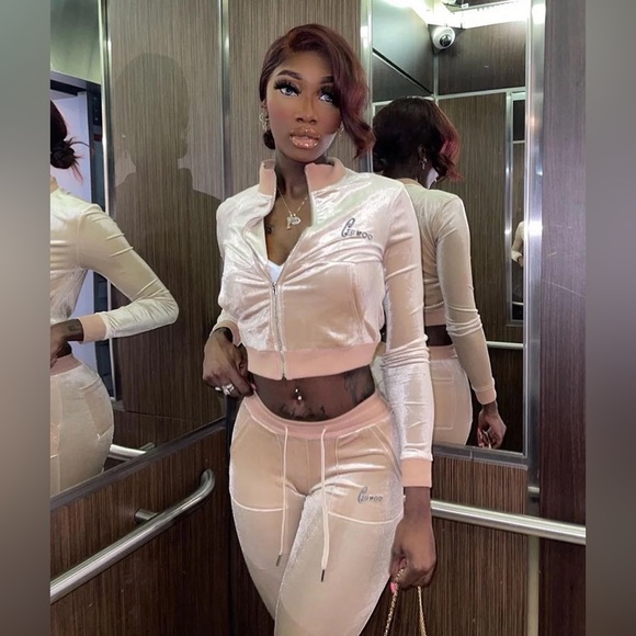 Gsuwoo Brown Velour Tracksuit - Picture 1 of 12